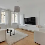 Wave White Pearl In Apartamento *